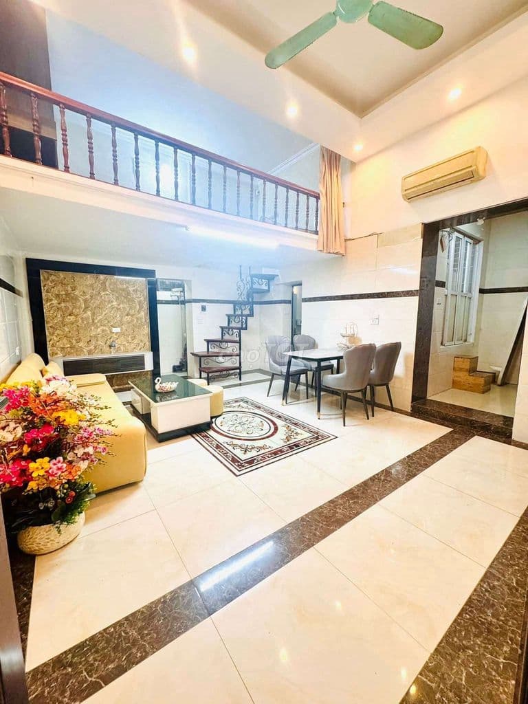 Tập thể Lê Quý Đôn, Hai Bà Trưng, T2 85m 3PN gần phố, Sổ đỏ đẹp 3.x tỷ