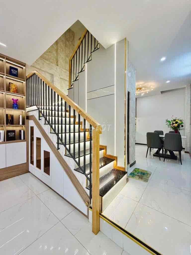 NHÀ 4x14 - GIÁ 4,6 TỶ - HẺM XE TẢI - LÊ VĂN QUỚI - BÌNH TÂN - Ảnh 3