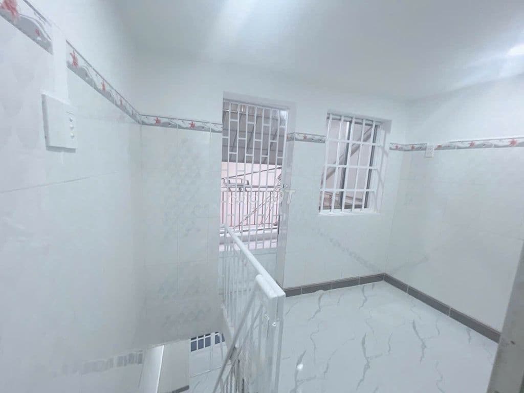 BÁN NHÀ SỔ RIÊNG ĐƯỜNG 19, KẾ BÊN ĐH NGÂN HÀNG THỦ ĐỨC, CHỈ 3,2 TỶ