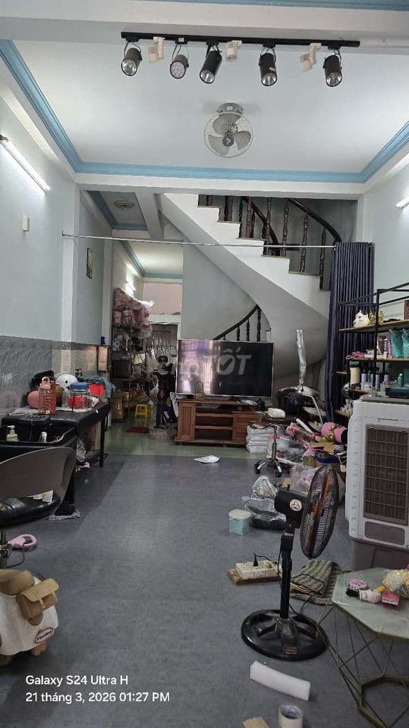 Bán nhà 1trệt 2lầu 1sân thượng Sổ hồng hoàn công - Ảnh 2