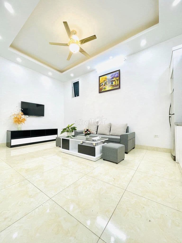 7.1 TỶ – 33M2 – NHÀ ĐẸP FULL NỘI THẤT – TRẦN KHÁT CHÂN –HAI BÀ TRƯNG