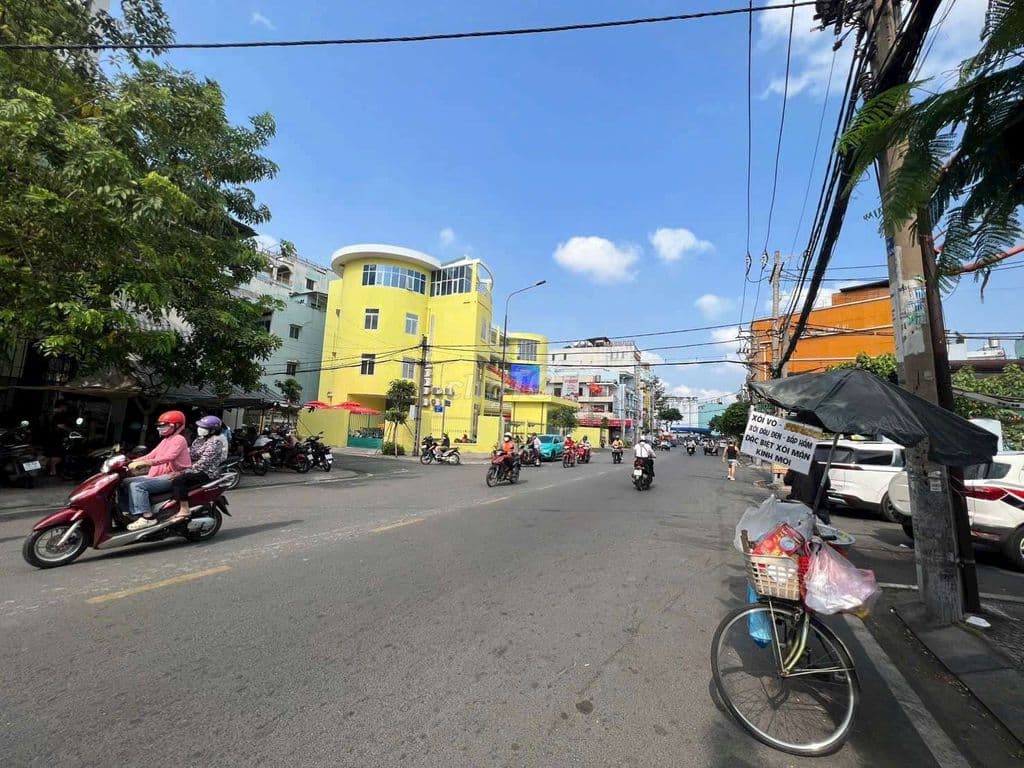 Bán nhà mặt tiền đường Chợ Lớn Phường Bình Phú - Ảnh 3