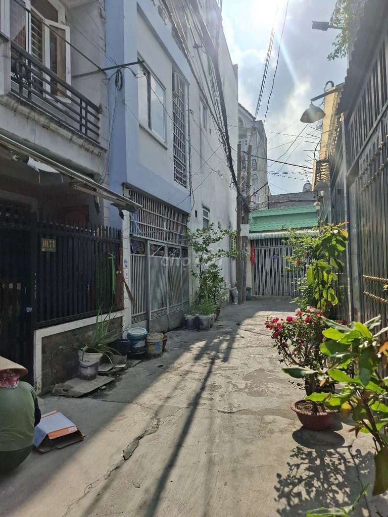 Nhà kê khai 4×12 trệt lầu ht17 - Ảnh 2