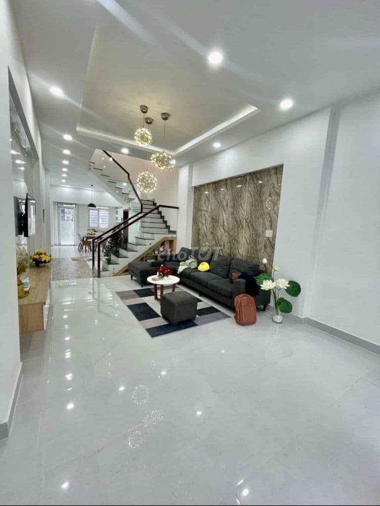 NHÀ 3 TẦNG FULL NỘI THẤT 4PN/5WC-64M2(KO LG)–HXH 6M – CHỈ 5.X TỶ TL - Ảnh 2