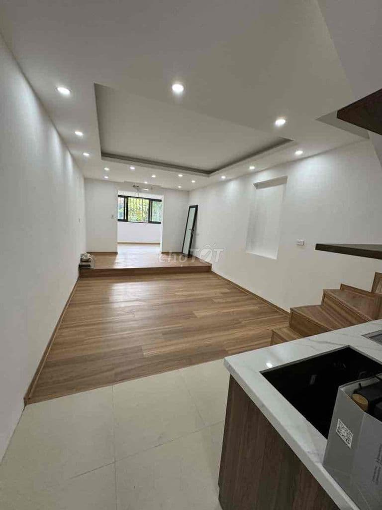 Tập thể Bách Khoa, tầng 2, đẹp như chung cư, ô tô chạy quanh nhà - Ảnh 2
