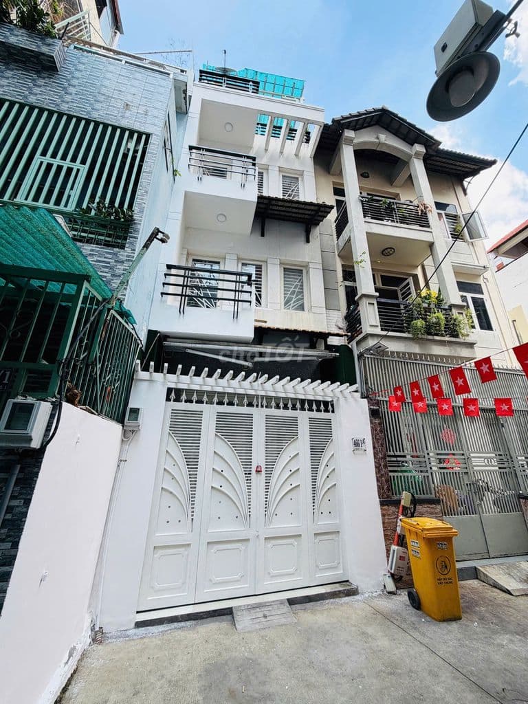 Bán nhà trung tâm Quận 3 đường LVS - hẻm thông - giá tốt 11,6 tỷ