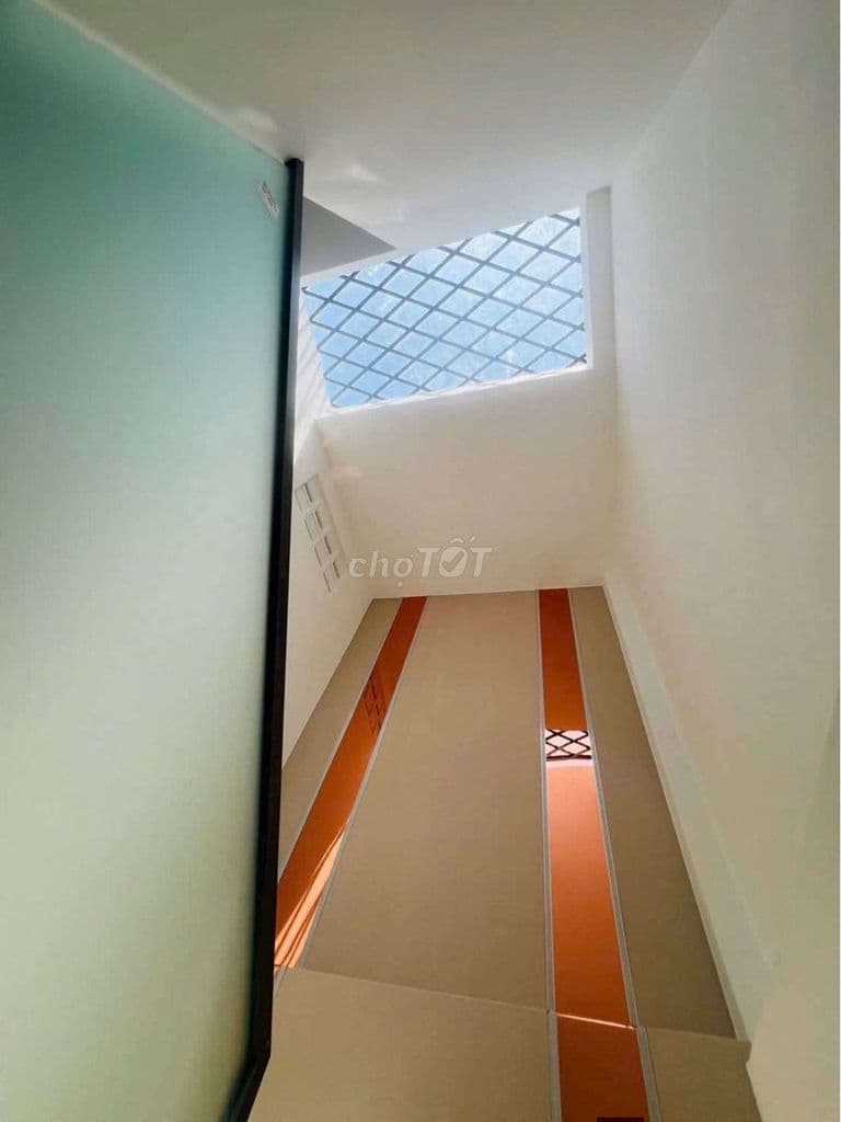 Hxh, thông Nguyễn Du, Phan Văn Trị, 3 tầng btct, 2 lầu, 2P 3wc, 39.7m² - Ảnh 2