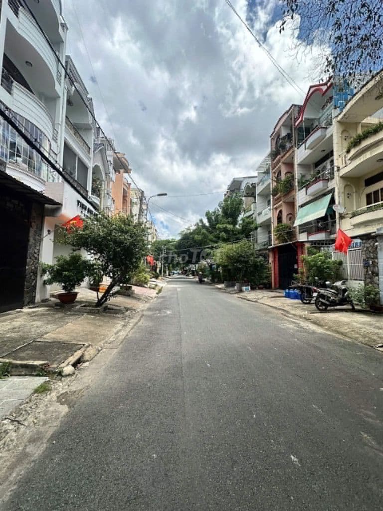 Bán nhà mặt tiền đường nội bộ Cư xá Chu Văn An, P.Bình Thạnh