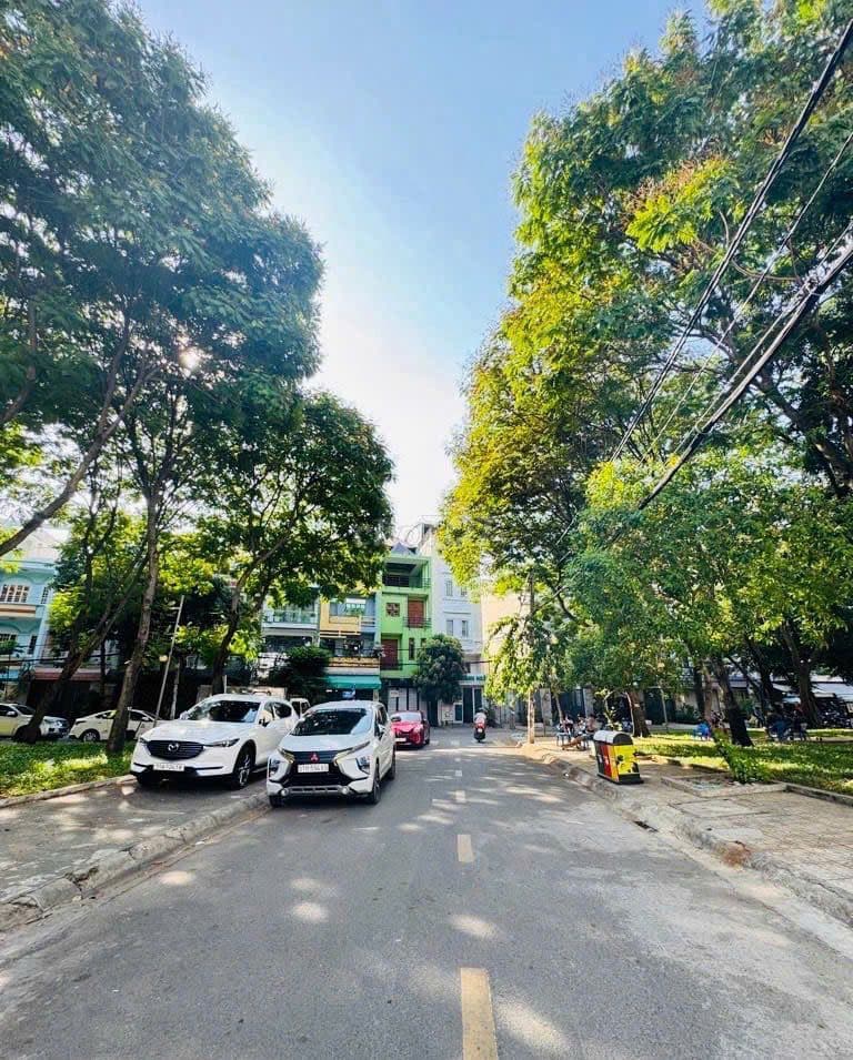 4*20 vuông vức 4 tầng ngay tên lửa nhà MẶT TIỀN đường số dưới 11t - Ảnh 2