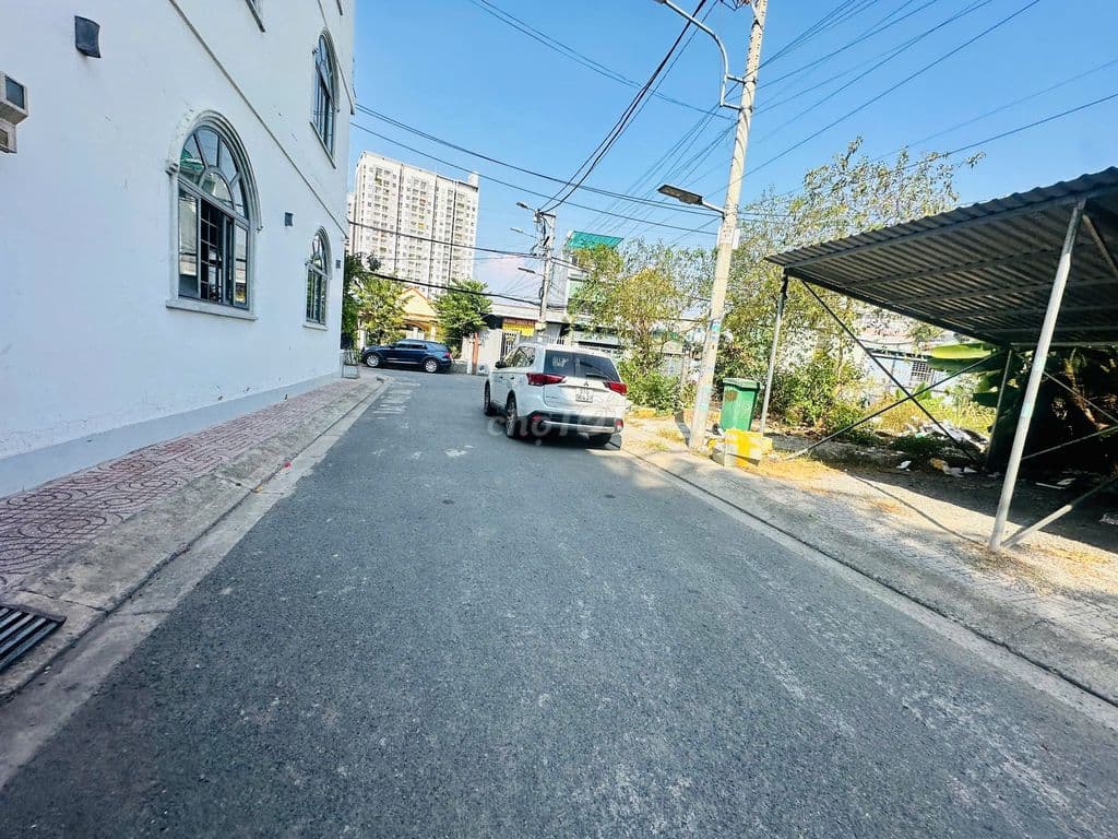 Hàng hot xây Chdv gần Metro, 126m2(4x30m) - Ảnh 2