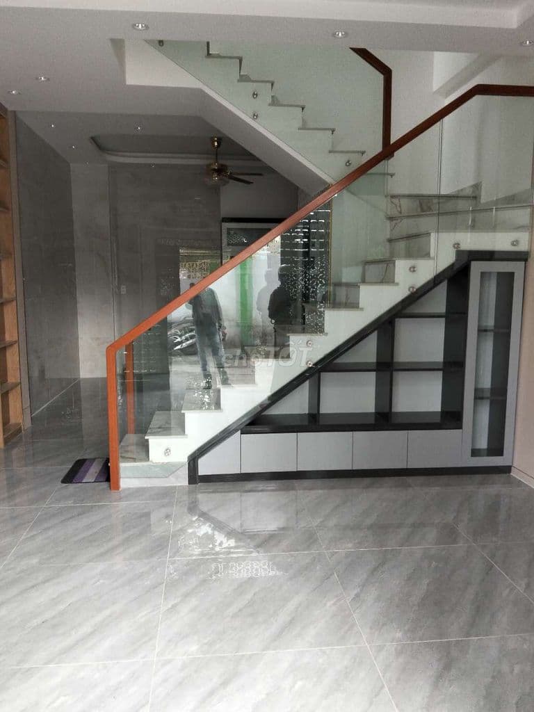 Bán nhà 3 tầng mặt tiền đường số Quận 8 - Diện tích 40m2 - Giá 6.1 tỷ - Ảnh 3