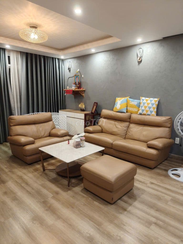 Bán CH Duplex Giai Việt 854 Tạ Quang Bửu 5PN, 12 tỷ .LH: Phương