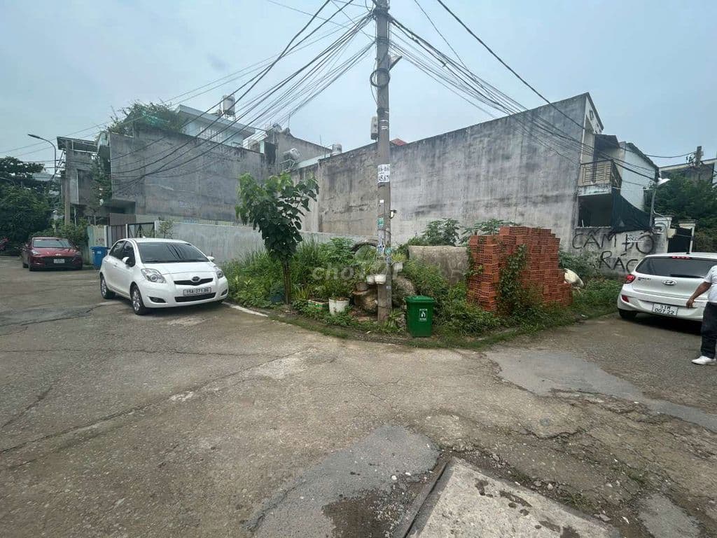BÁN LÔ GÓC 2 MẶT TIỀN FULL THỔ CƯ ( TÁCH ĐƯỢC 2 LÔ)
