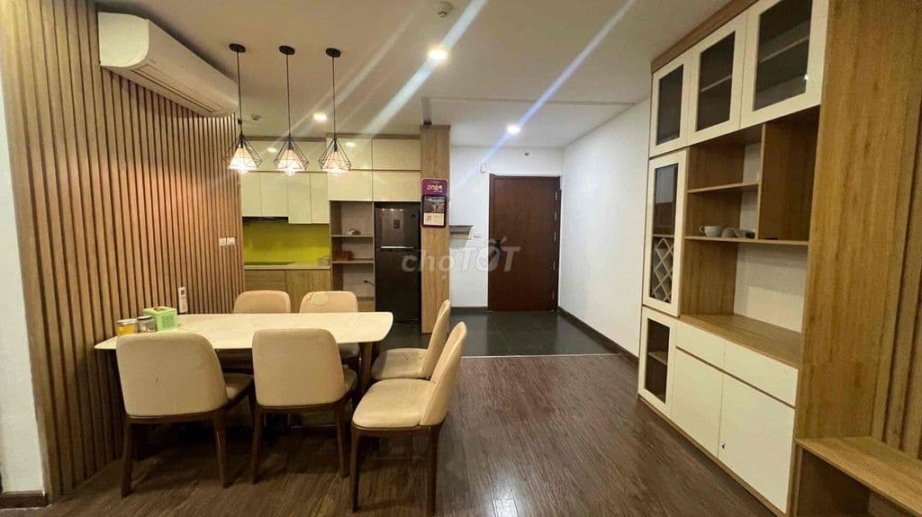 bán căn hộ toà hh03 căn góc