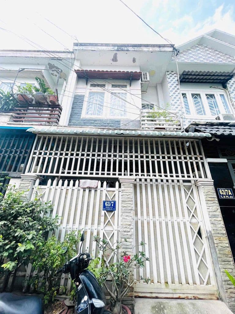 Chuyển nơi ở nên cần bán nhà đang ở ngay chợ Cầu Đồng 4,45 tỷ tl