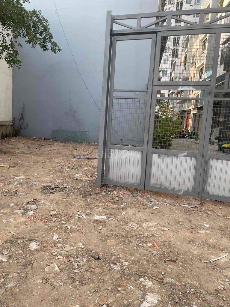 BÁN ĐẤT 650 m2 đường Bình Long va đường số 4 chính chủ