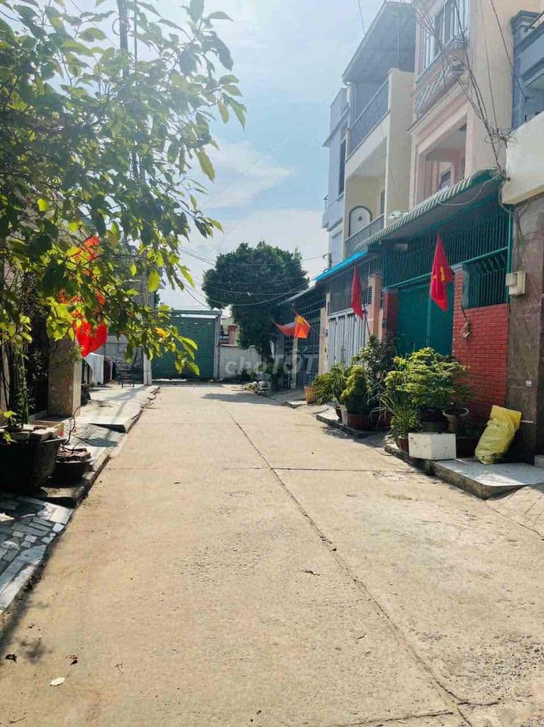 THƠM NHẤT HOC MÔN- PHAN VĂN HỚN- 200M2 - HXH - 2PN - 4TY2 - Ảnh 3
