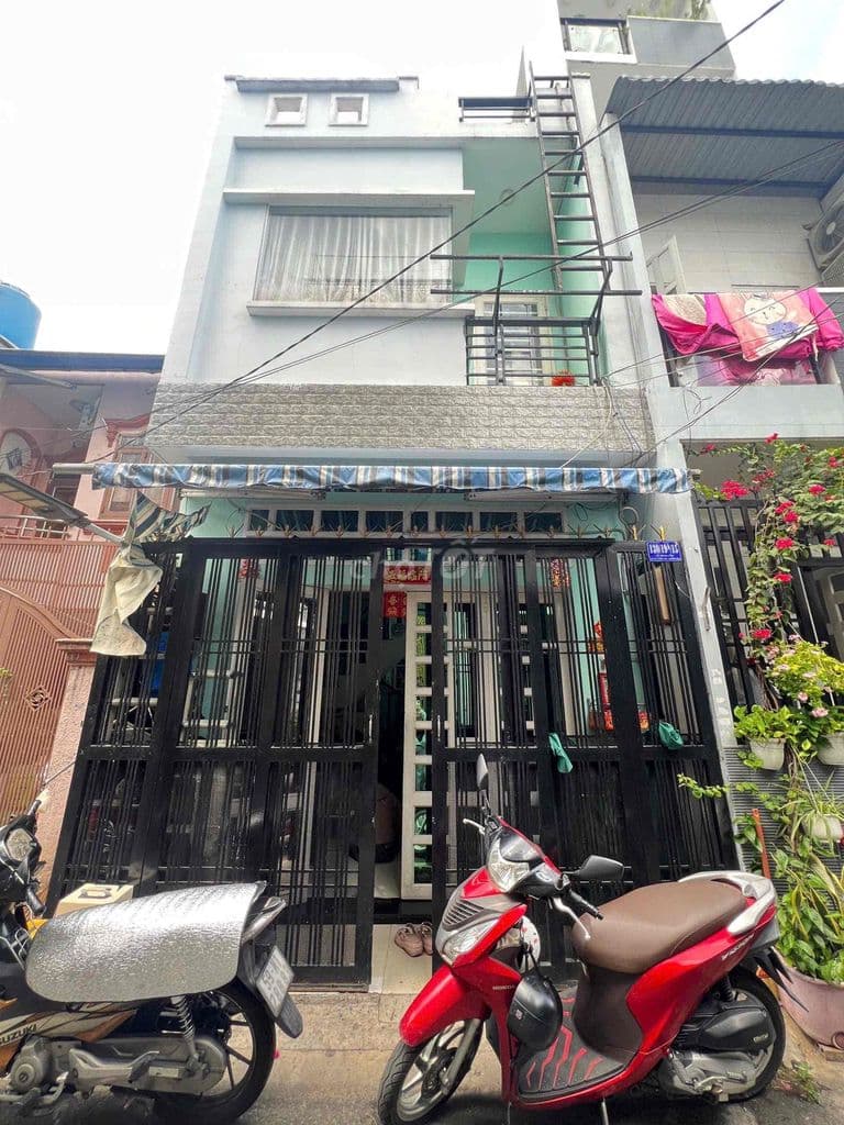 nhà 130/19a/15 lê đình cẩn ,ngang 4 dài 7m5,đổ 1 tấm ,2pn
