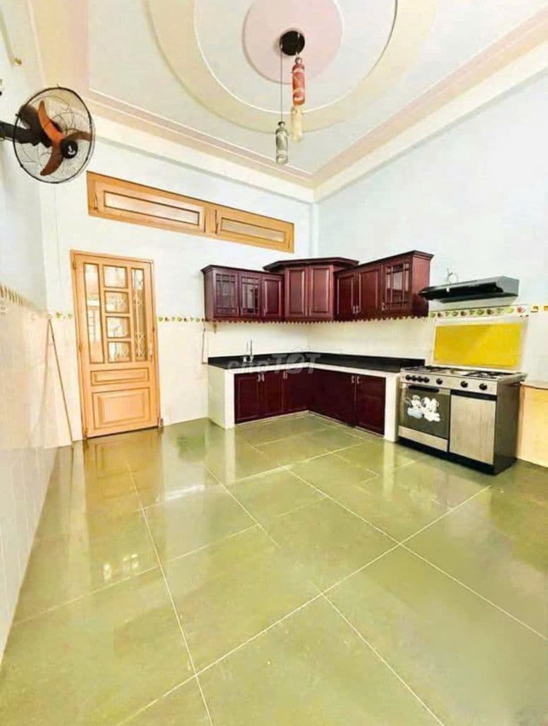 NHÀ 4 TẦNG NGAY LÊ ĐẠI HÀNH (4X12)M - HẺM XE HƠI TỚI NHÀ - Ảnh 2