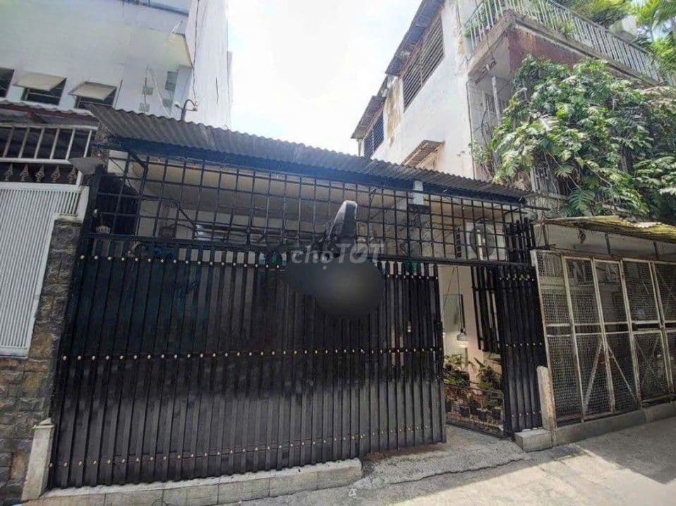 62m2 nhà trệt lửng Tô Hiến Thành Q.10 xe hơi vào nhà 7.9 tỷ