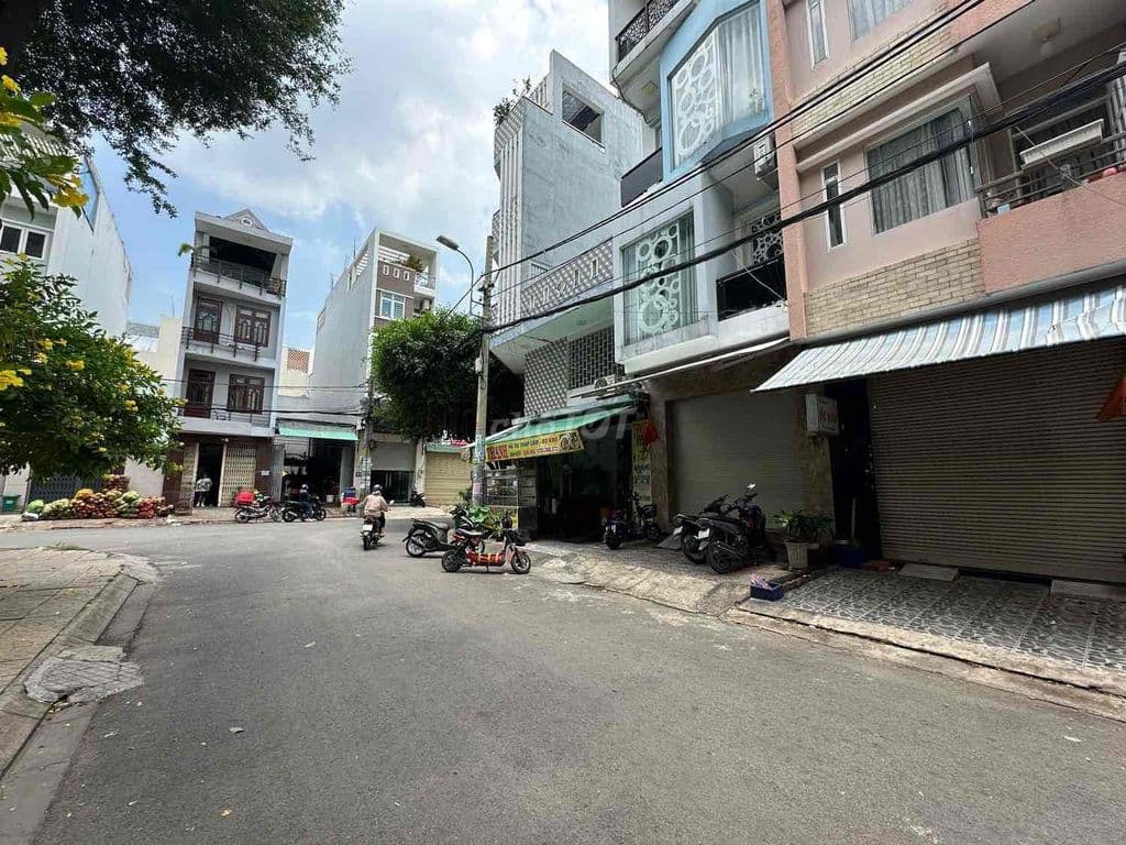 Bán nhà mặt tiền KDC Tên Lửa Đường 6E, 4x18m, 1T1L, 8.4 tỷ sổ hồng - Ảnh 2