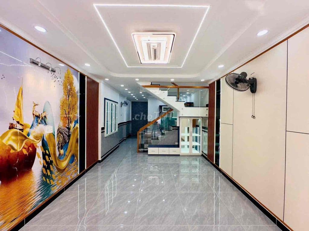 NHÀ MỚI 1/ HẺM XE HƠI VỊ TRÍ VÍP NGAY BẾN XE BUÝT HIỆP THÀNH . Q12 - Ảnh 2