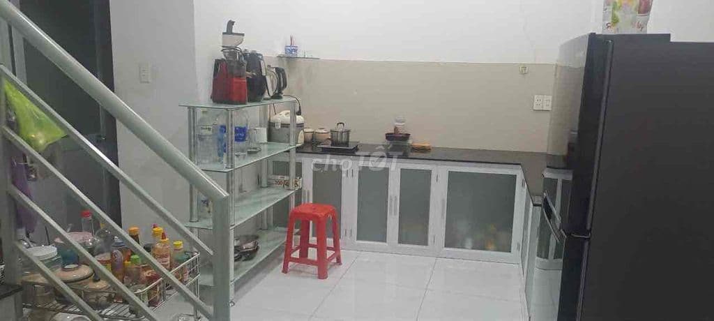 Nhà 2 Tầng-Lạc Long Quân-Gần Bàu Cát