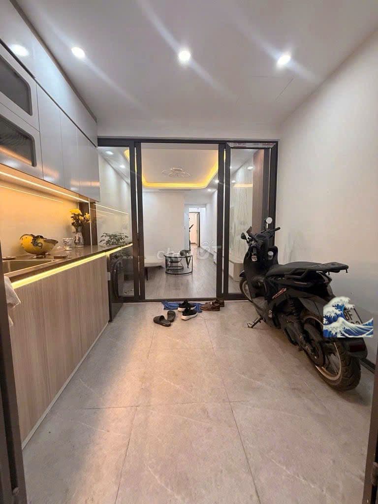 Chính chủ cần bán căn tập thể tầng 1 - Thanh Nhàn - 75m2 - Kinh doanh