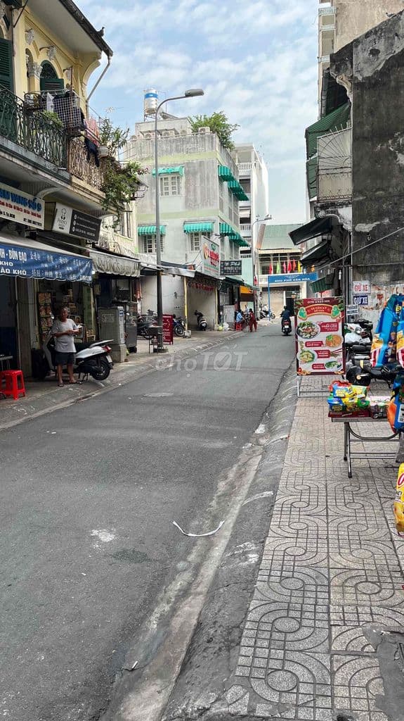 chung cư tầng trệt mặt tiền đường Nguyễn án Q5 - Ảnh 3