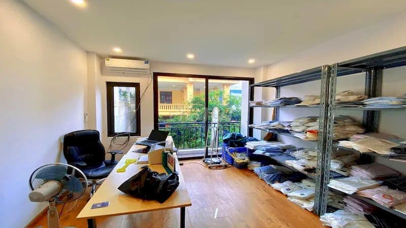 BÁN NHÀ MỚI PHỐ PHÚ GIA NGÕ RẤT NÔNG, VỪA Ở , VỪA CÓ THỂ KINH DOANH - Ảnh 2