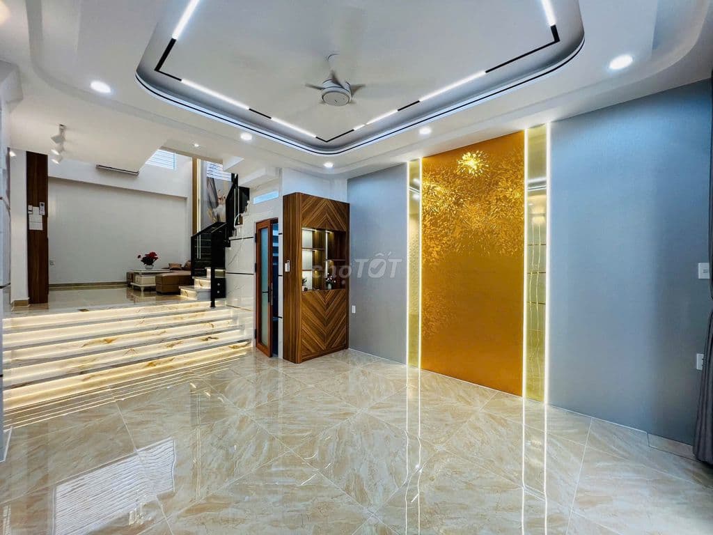 Nhà đẹp Hương Lộ 2 đoạn sát Bốn Xã, Hòa Bình- 4m*14m nội thất cao cấp - Ảnh 2
