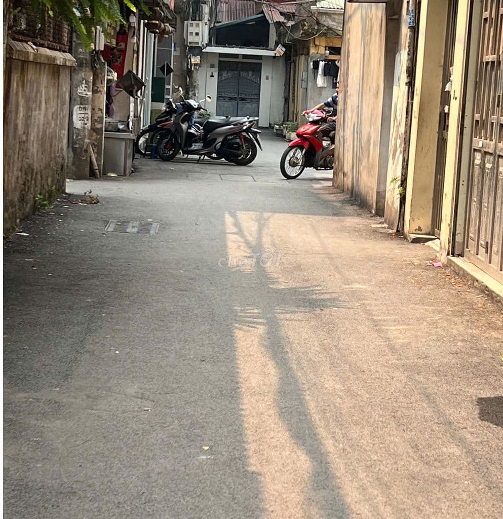 BÁN ĐẤT TẶNG NHÀ – LÊ VĂN HIẾN- ĐÔNG NGẠC- LÔ GÓC 3 THOÁNG - Ảnh 2