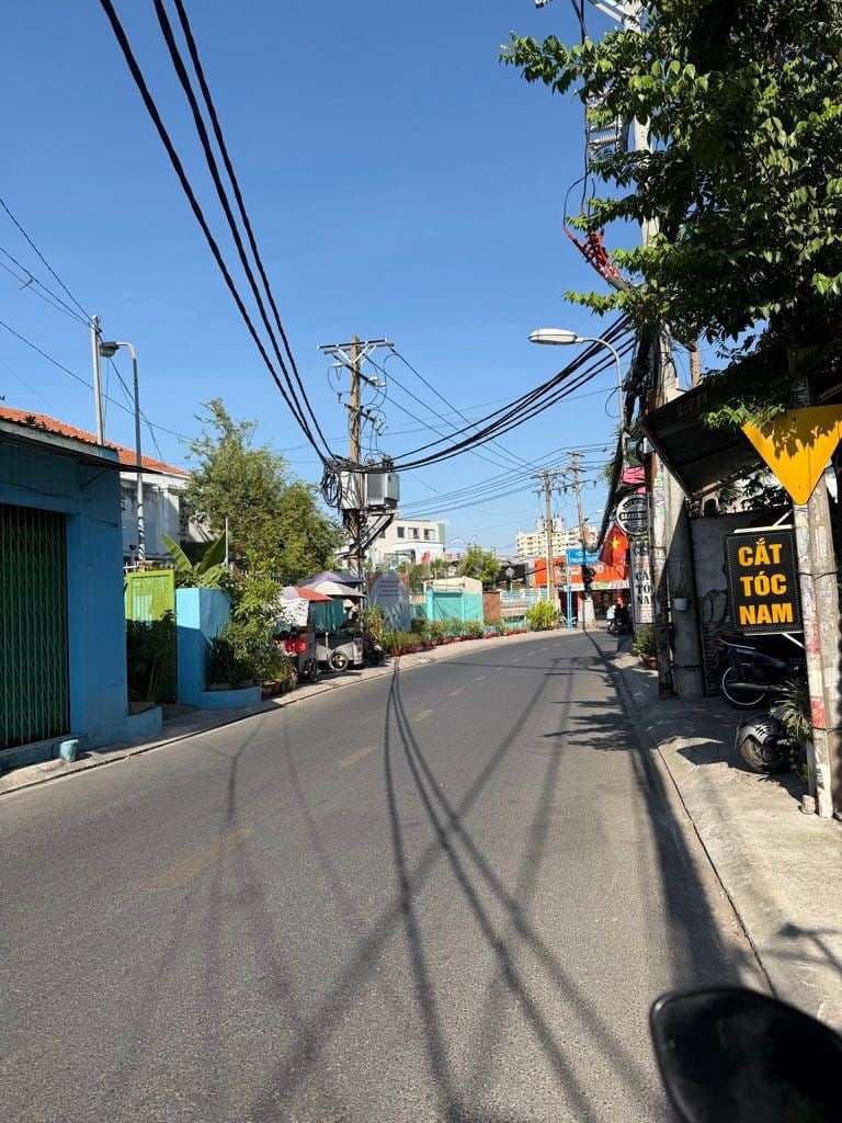 🍁 Nhà NVQ, ngang (4.8 x10), shr, hxh chỉ 4.5 tỷ (TL)