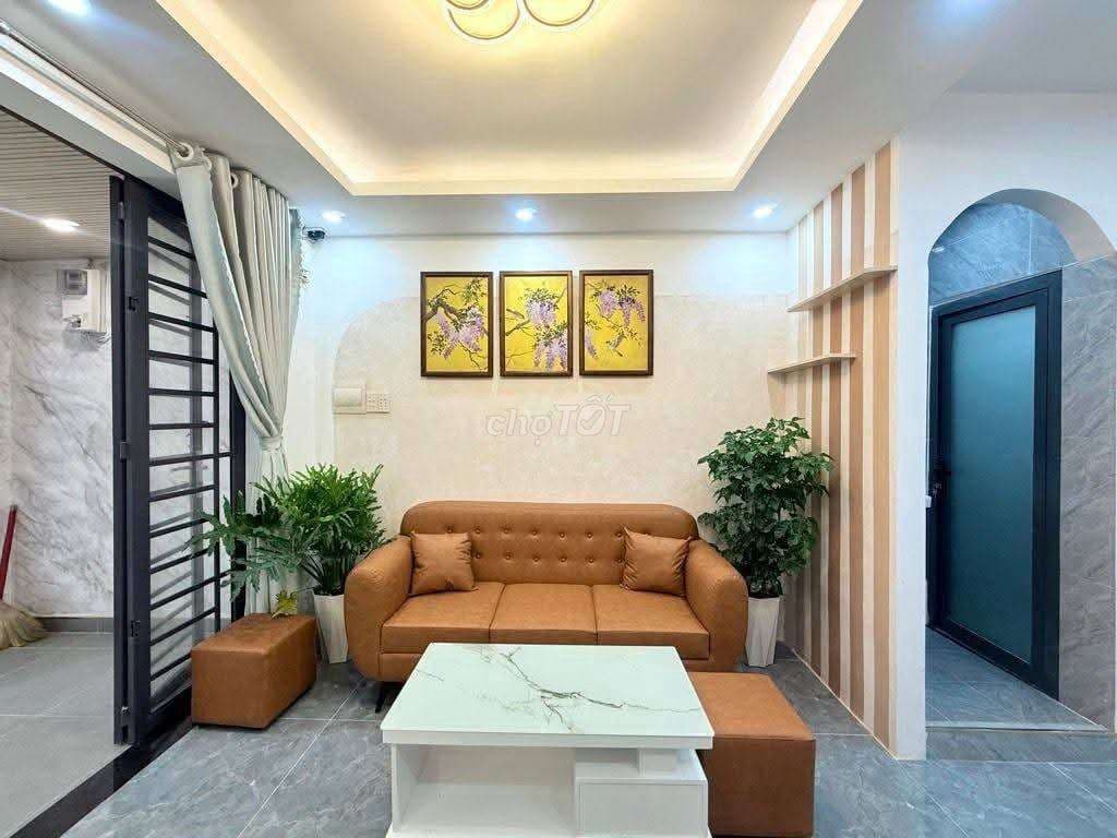 Bán nhà, 46m2, nhỉnh 6 tỷ, gần mặt tiền,Có PN trệt, Lê Quang Định - Ảnh 2