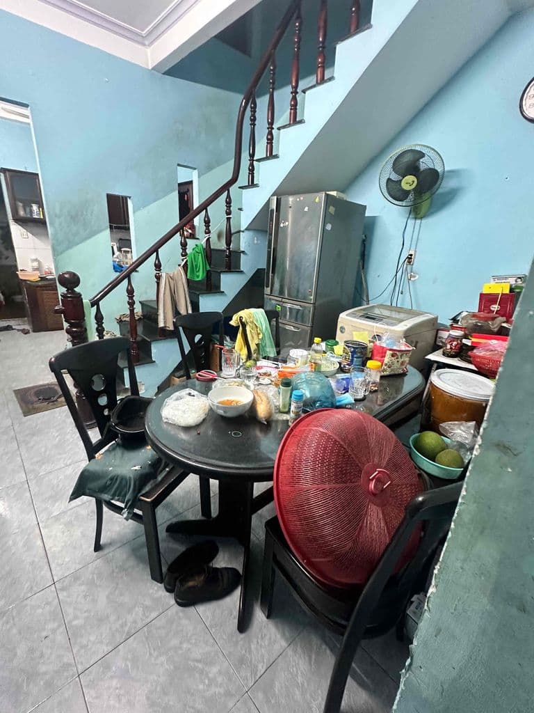 Bán nhà Mặt tiền kinh doanh Nguyễn ảnh thủ nhỉnh 8T hiếm - Ảnh 2