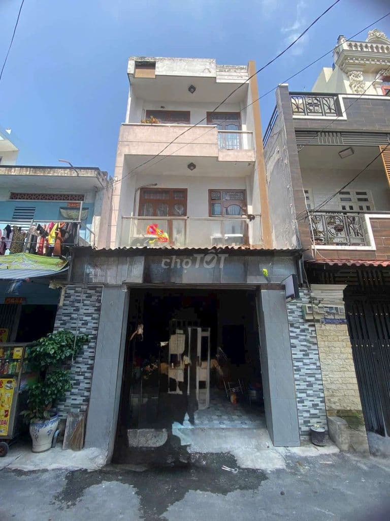 bán nhà xây kiên cố ,hẻm 8m - Ảnh 3