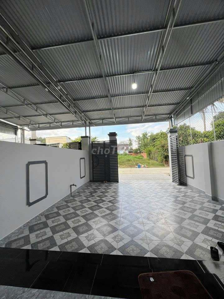 Bán nhà cấp 4 sổ hồng riêng, ngay KDC Phong Phú giá 990triệu - Ảnh 2