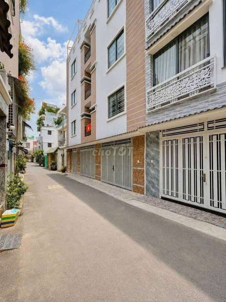 GÂP BÁN,NHÀ 5 TẦNG XE HƠI NGỦ NHÀ,GẦN PHAN XÍCH LONG,PHÚ NHUẬN