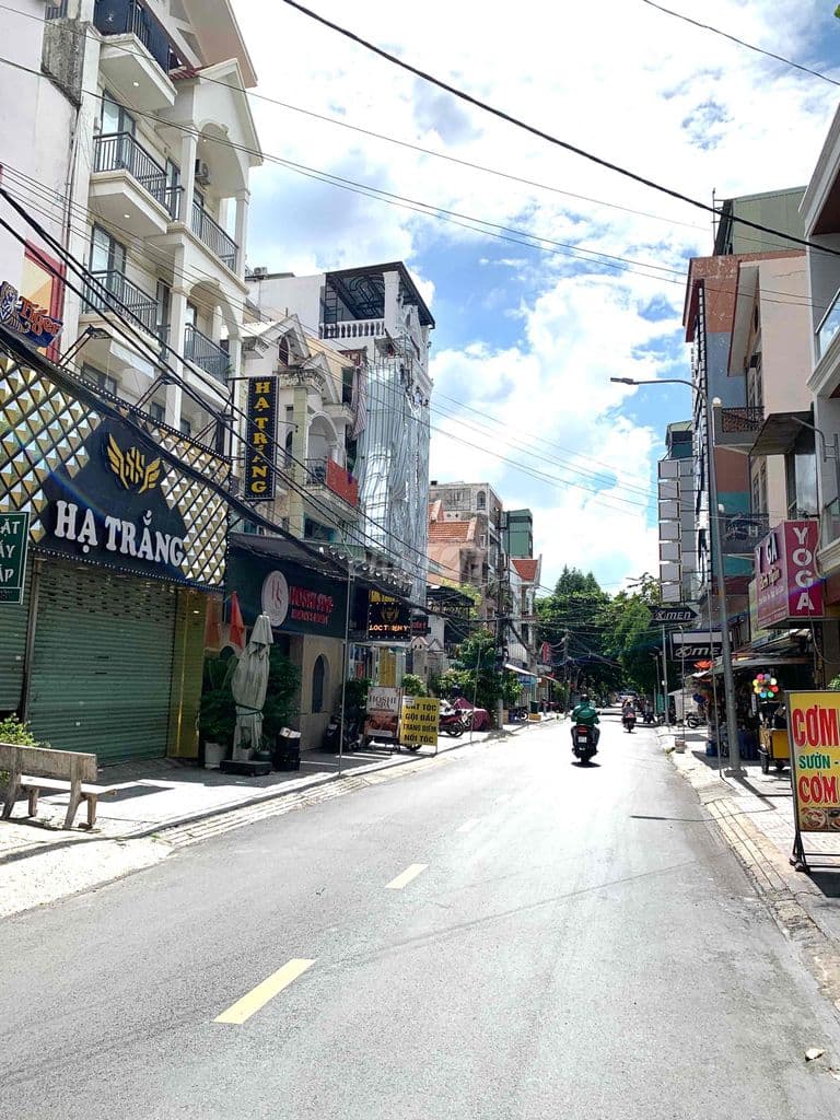 CHÍNH CHỦ BÁN NHÀ MT ĐS 4 CĂN CỨ 26 - Ảnh 2