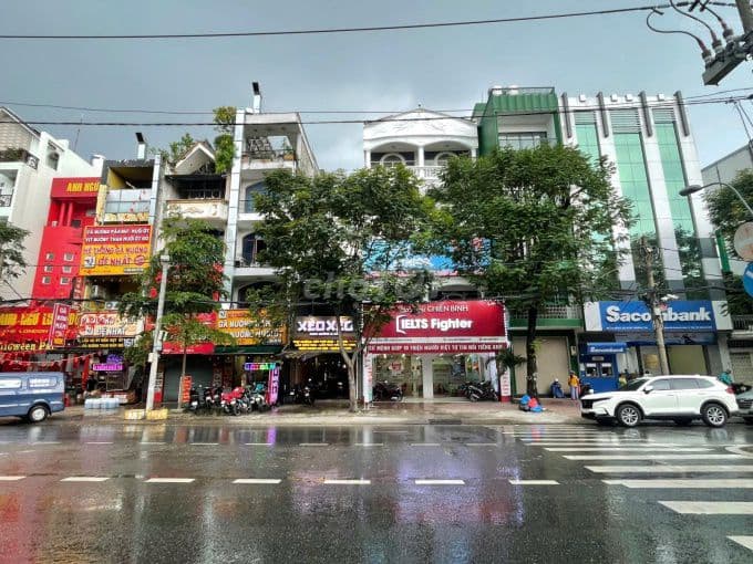 Bán Nhanh Nhà MT Bàu Cát 400m2 - Full NT Cao Cấp, Thang Máy- 10PN