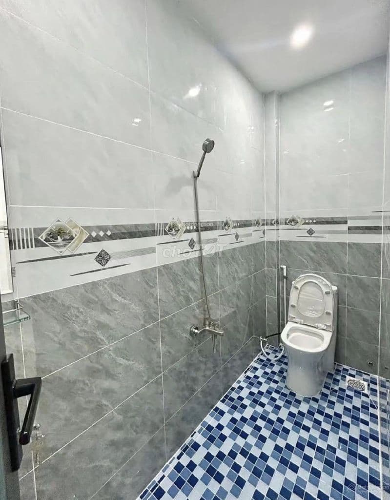 NHÀ CẤP 4 MẶT TIỀN BÌNH CHÁNH CẦN BÁN 56M2 GIÁ CHỈ 1,3tỷ SHR - Ảnh 2