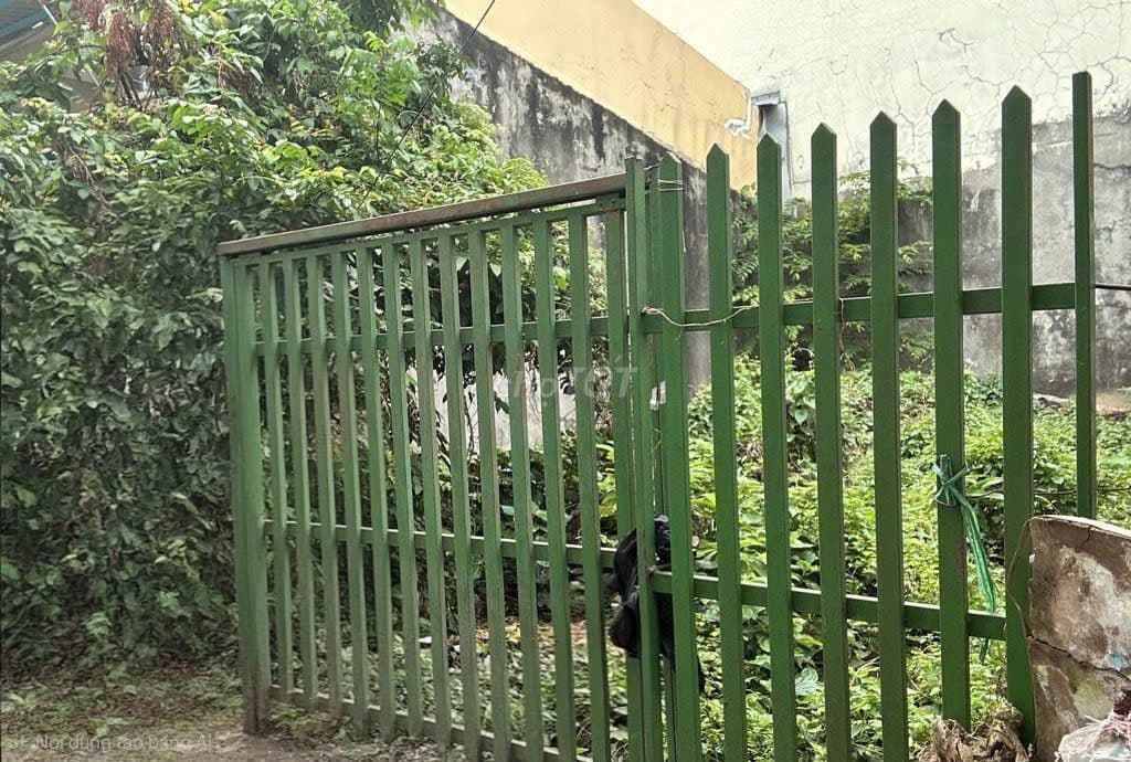 Diện tích gần 60m² mà chưa tới 3 tỷ, sát vách Vincom Lê Văn Việt 📉🚨 - Ảnh 3