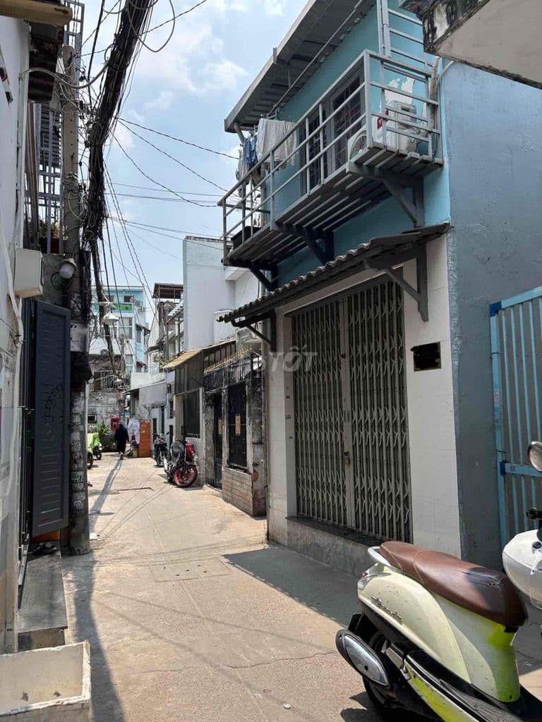 BÁN DÃY TRỌ 74M2 (4,5x 16)GẦN SIÊU THỊ EMART 2, KHAI THÁC NGAY