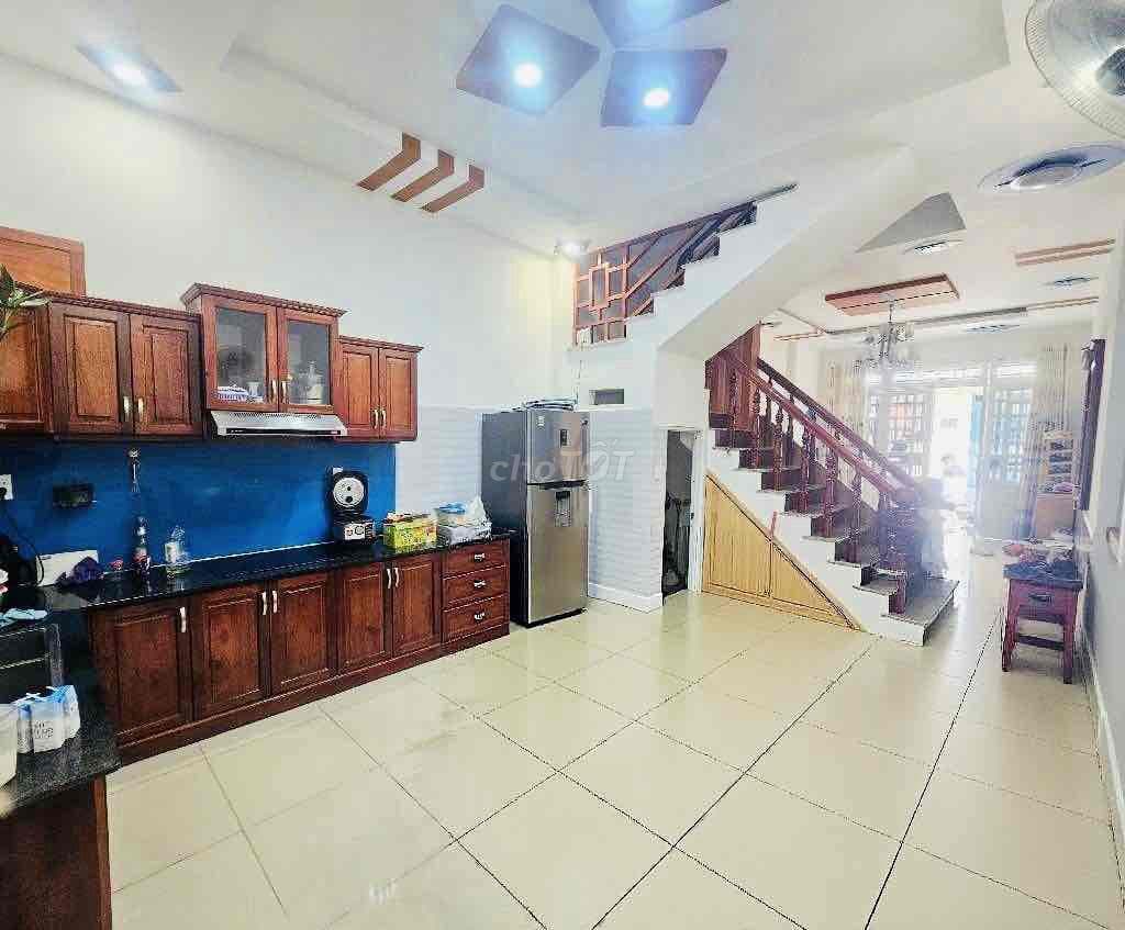 GIẢM SÂU 600 TRIỆU NHÀ 3 TẦNG TRƯỜNG THỌ CẠNH GA METRO CHỈ 7 TỶ NHỈNH - Ảnh 3