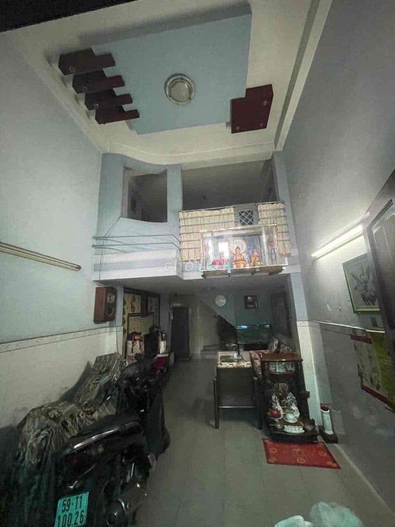 HH1% Bán Nhà MT Võ Văn Kiệt Q1 102m2 5 tầng thuận tiện KD