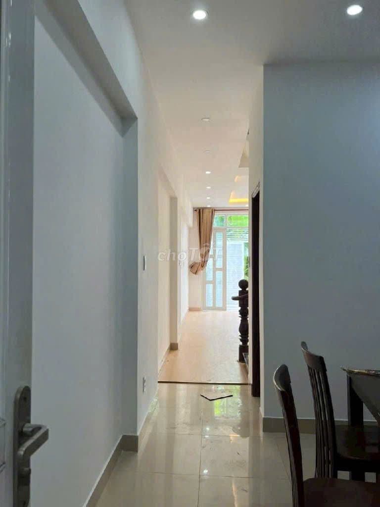 Lý chiêu hoàng 2 tầng 55m2 sổ riêng 2 tầng hẻm xe tải chỉ 5,7 tỷ - Ảnh 3