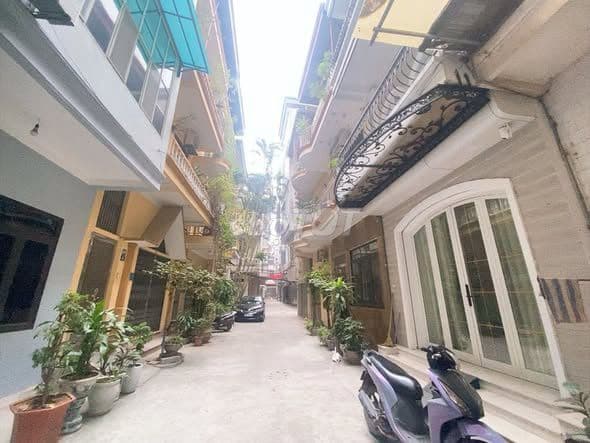 bán nhà 4 tầng Văn Quán thoáng mát - Ảnh 2
