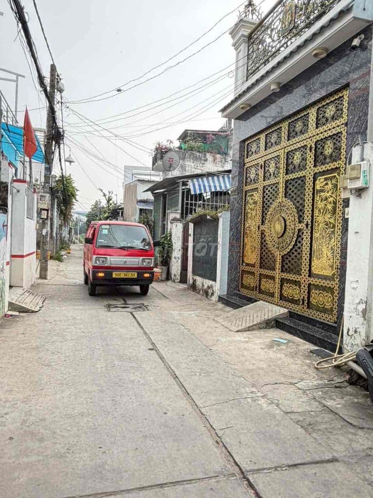bán nhà đường Lê trọng tấn