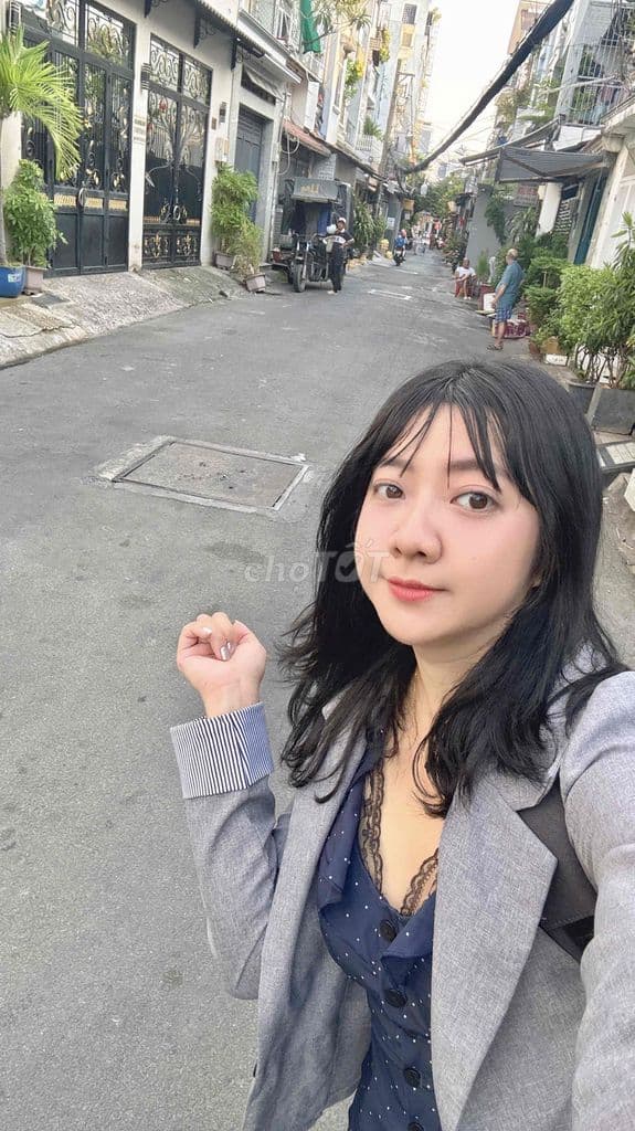Hotgirl nhà phố Ngọc Giàu - nhà giá tốt xe hơi ngủ nhà thông Tân Hương
