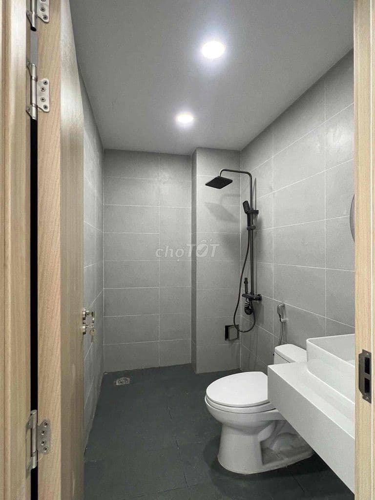ĐI NƯỚC NGOÀI BÁN GẤP NHÀ CHÍNH CHỦ 6,35 tỷ có TL - Ảnh 2